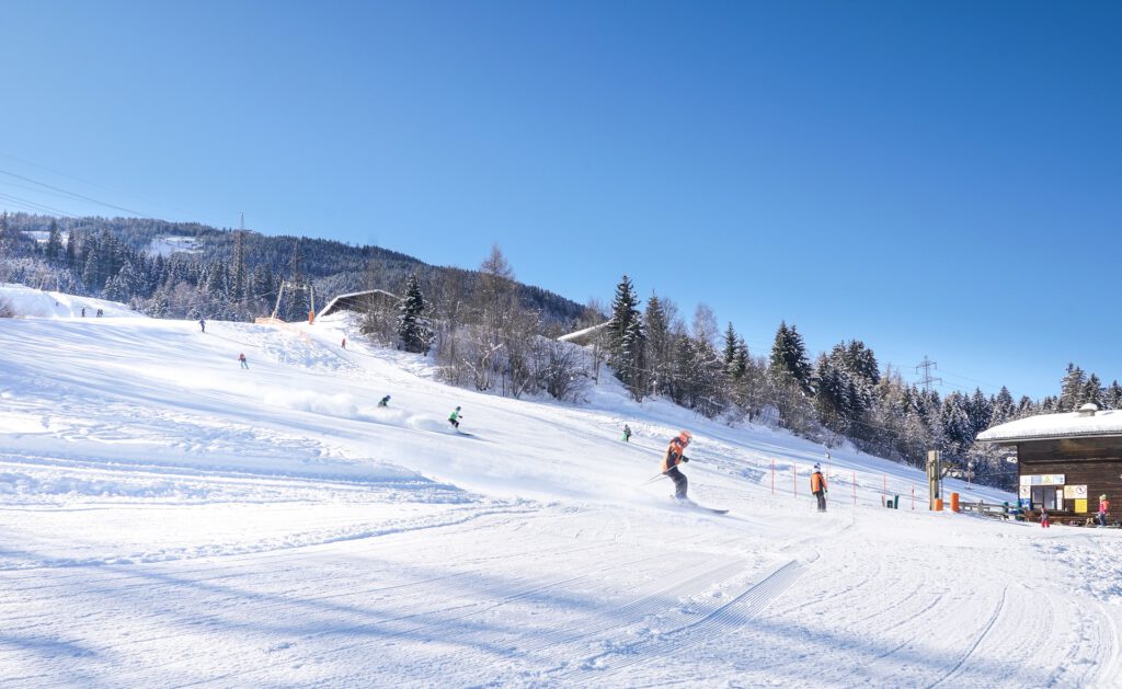 Skifahren in Niedernsill am Kerschbaumlift